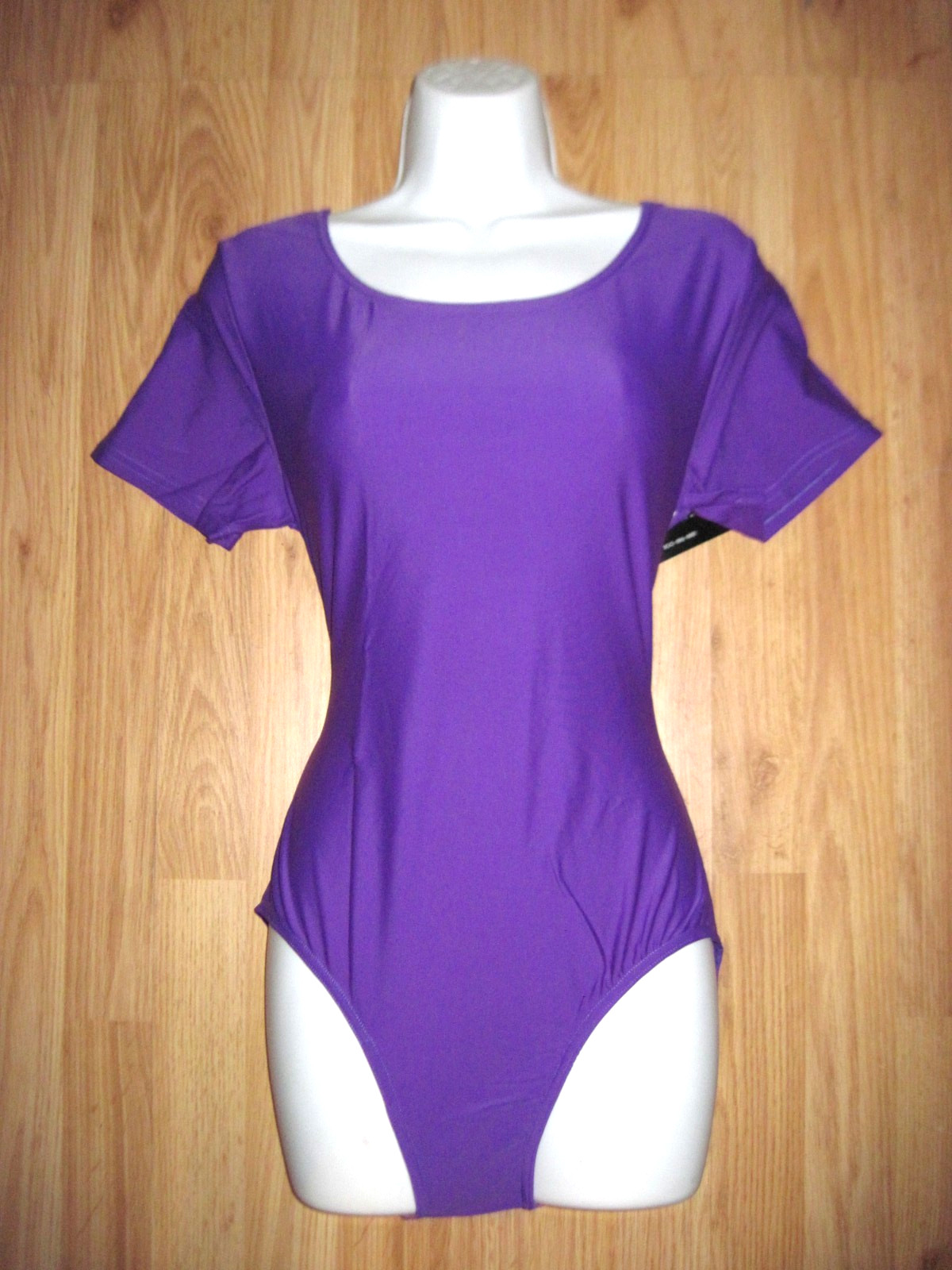 Plus Size Shiny Purple Spandex Short Sleeve Scoop Neck Lined Leotard Sz 2XL NWT