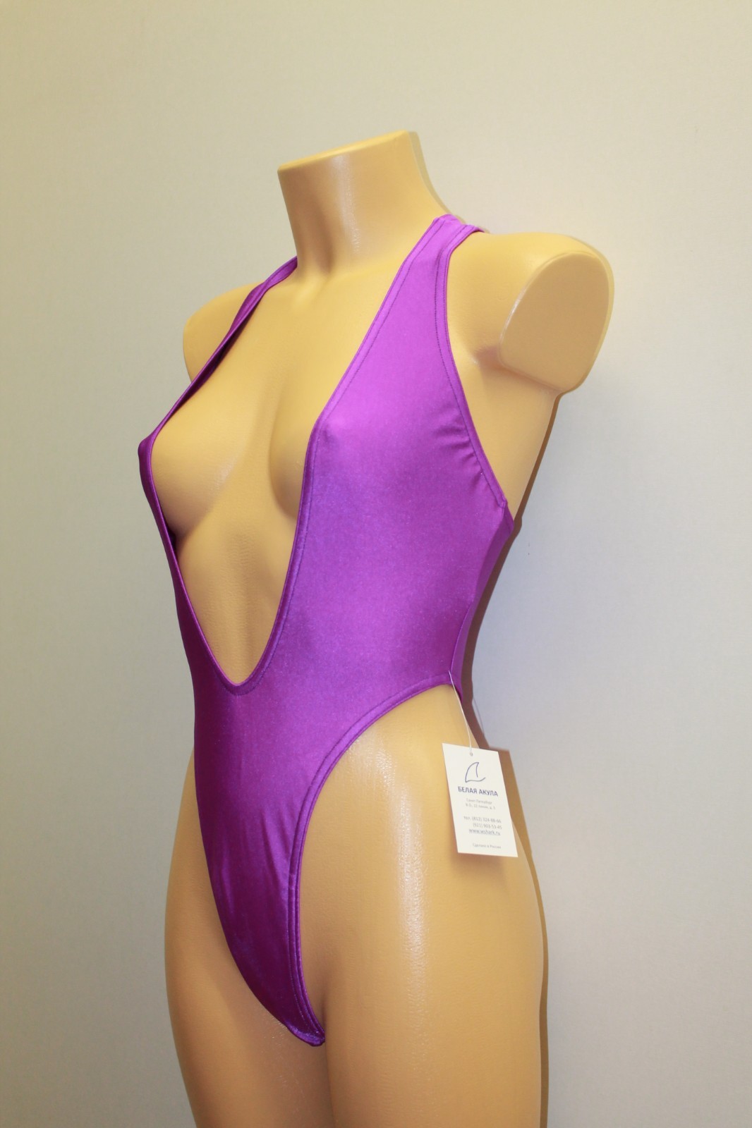 Women Thong Onepiece Leotard 202-15 Racerback Deep Neckline Lilac Spandex Size M