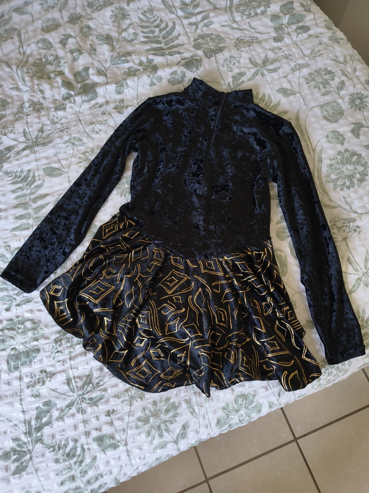 Vintage Bal-Togs Black Velvet Figure Skating Dance Dress Leotard M Made US