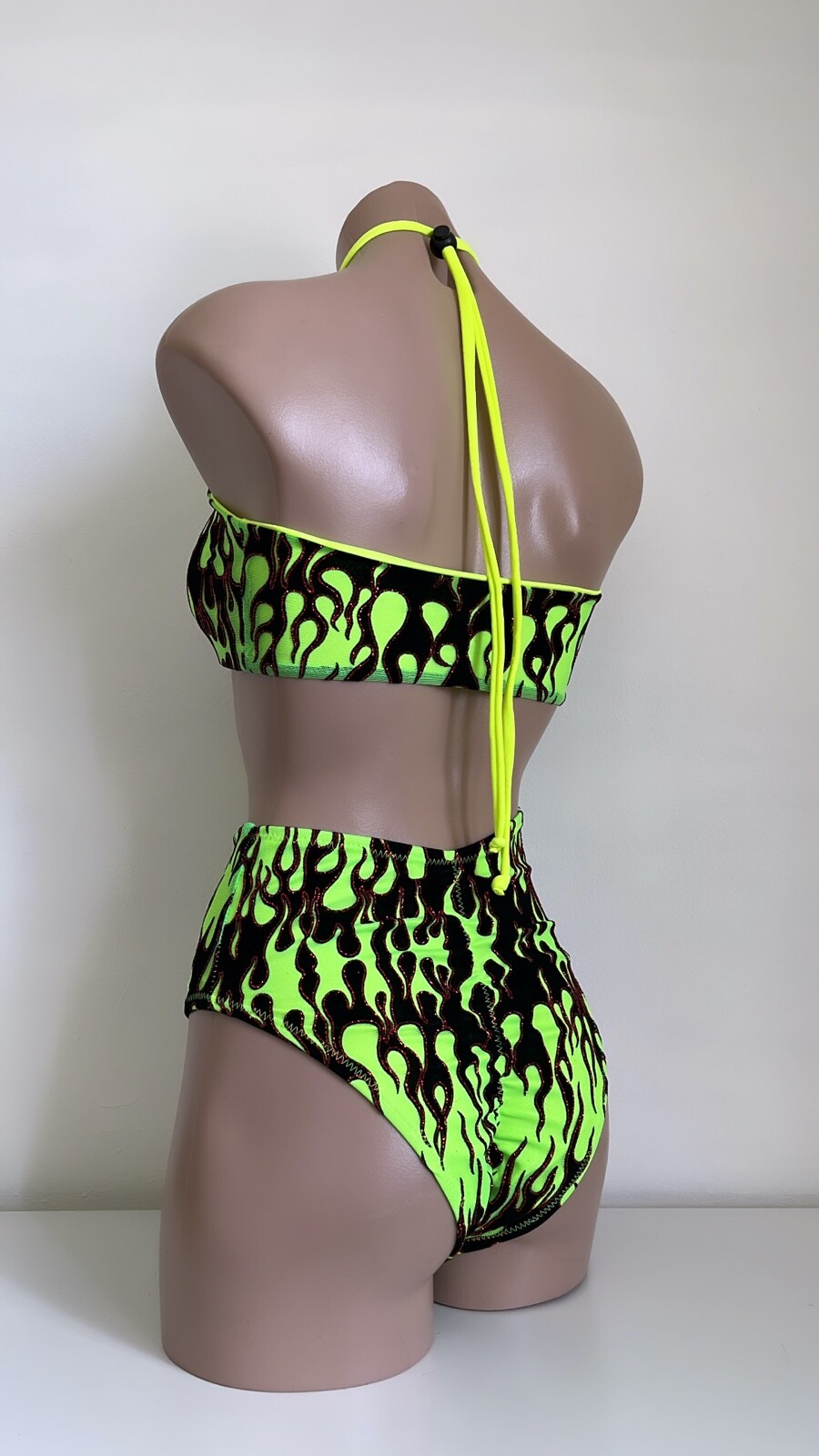 Schminke 🔥 Flames fire pole dance wear mesh UV neon halter crop top & bottoms