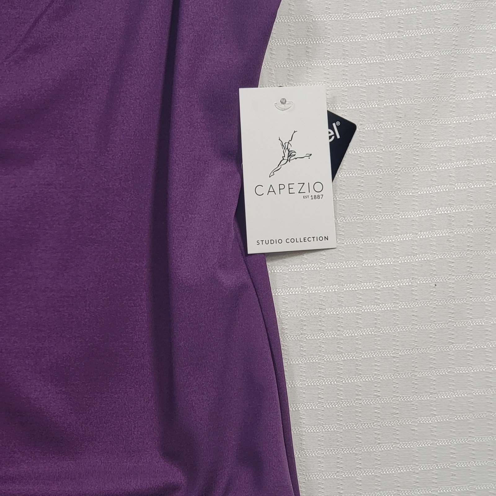 Capezio Pinch Front Camisole Leotard Purple Scoop Back Adjustable Straps SZ XLA
