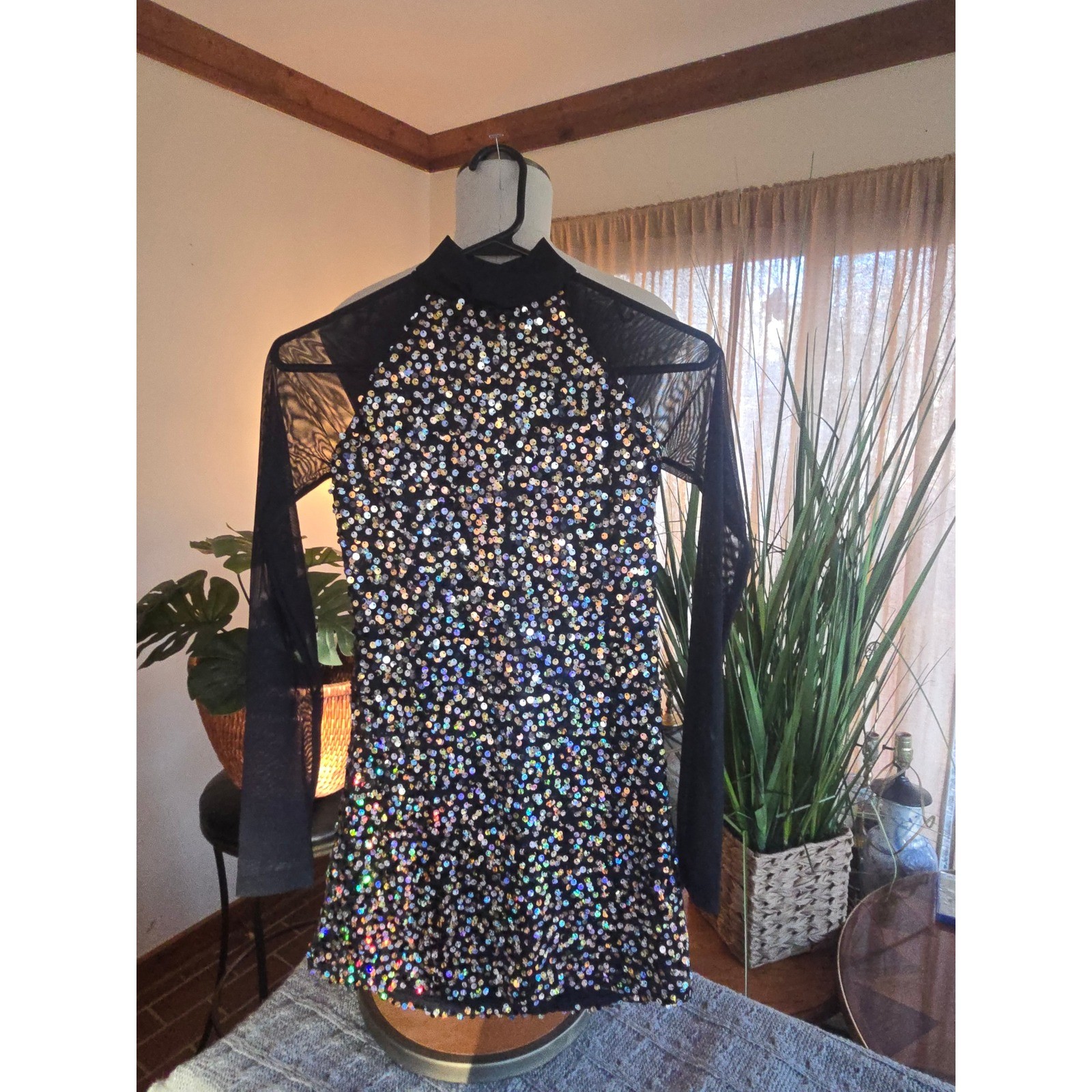 BALERA Women/s Holographic Sequin Mesh Long Sleeve Dance Leotard Black Size S