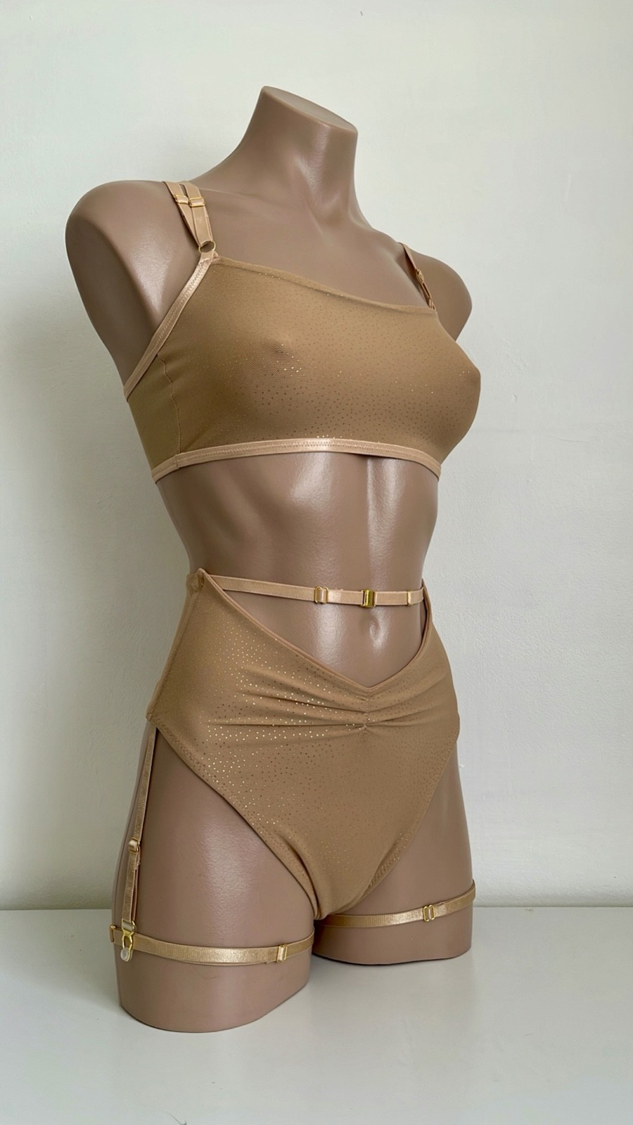 Schminke 👄 pole dance wear sheer nude gold mesh crop top & bottoms high waist