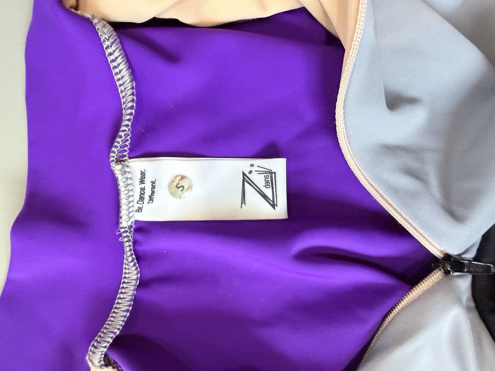 Zdans dance top, Size S, grey and purple