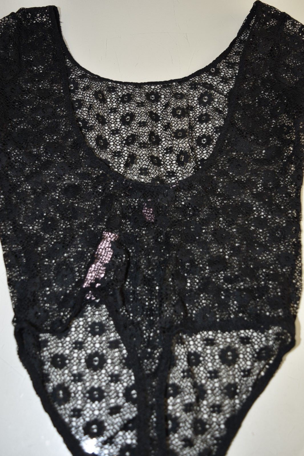 NEW Victoria’s Secret Long Sleev Medallion Lace Thong Bodysuit Teddy Black XS S