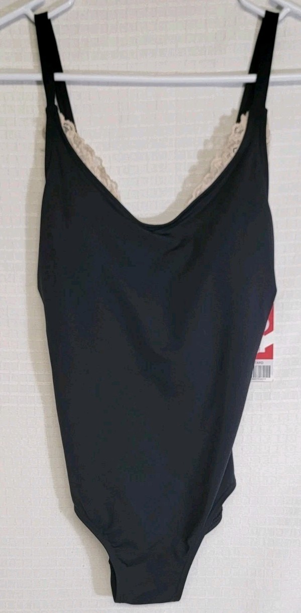 Capezio Encore Leotard Black Camisole Straps V-neck Open Back Lace Trim SZ MA