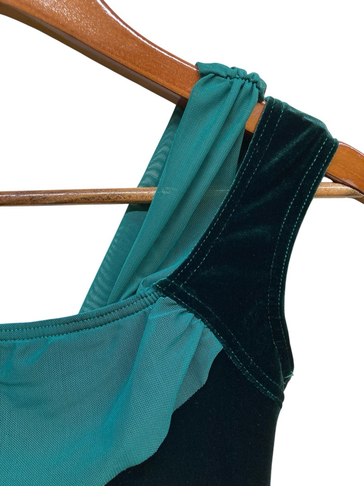 Weissman Dress Women’s SA Green Sleeveless Flutter Layered Velvet Lined Layered