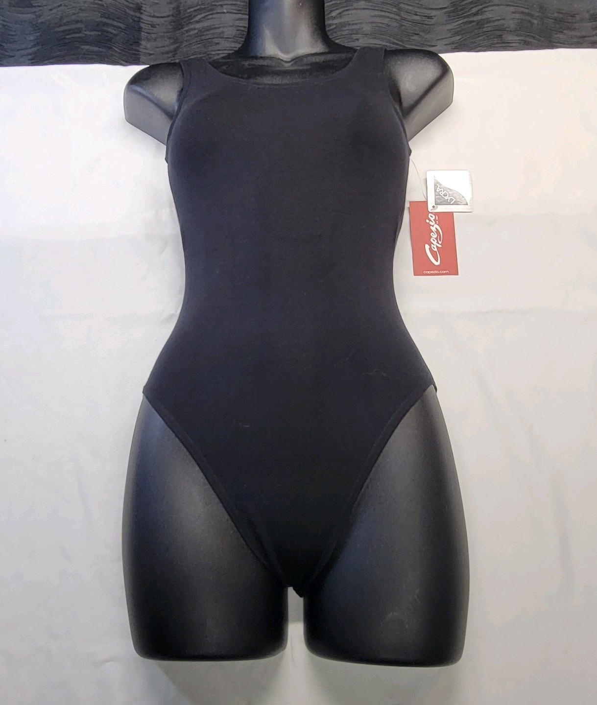 Capezio Tank Leotard Jazz Legline Black Scoop Front & Back Jazz Cut Leg SZ XS-A