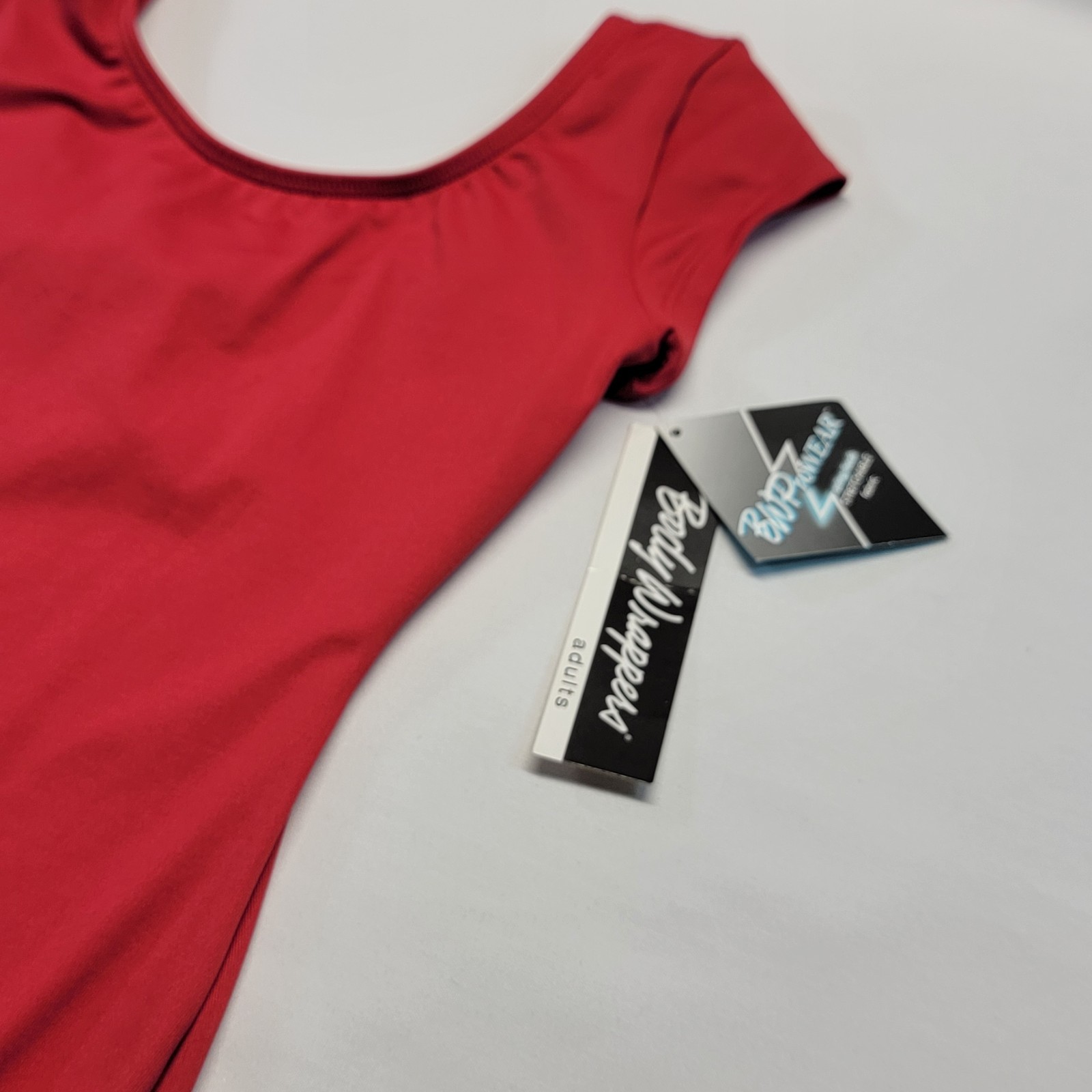 Body Wrappers Cap Sleeve Leotard Red Cap Sleeve Scoop Neckline Front/Back SZ XSA
