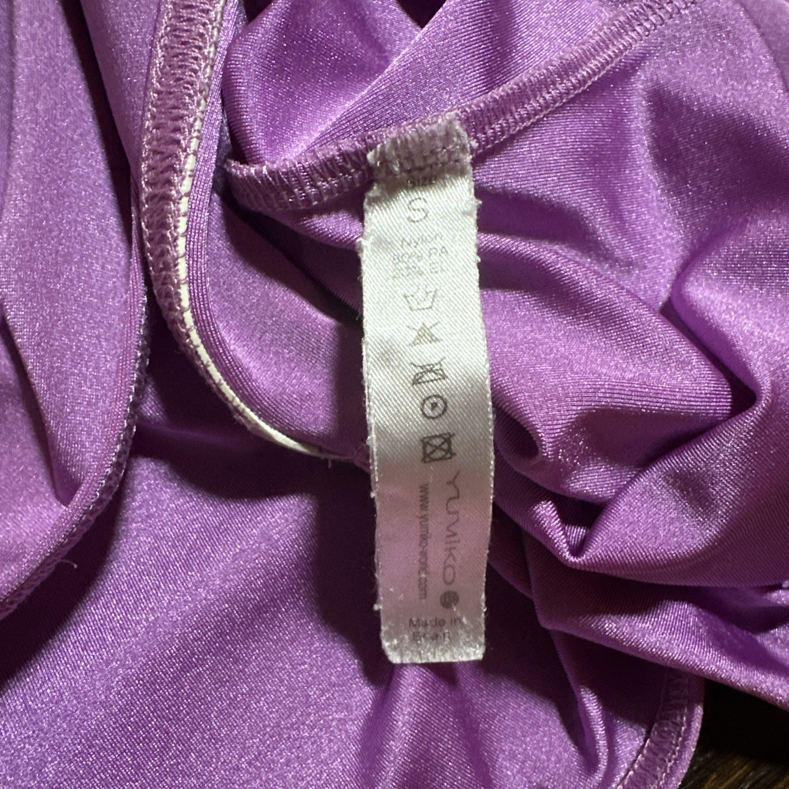 Yumiko Ballet Dance Leotard Size Small Fuschia Sleeveless Back Cut Out