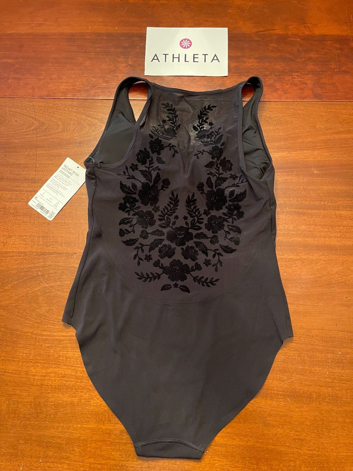 NWT $98 ATHLETA Velvet Rose LIMITED EDITION shirt top FLOCKED LACE powervita S T