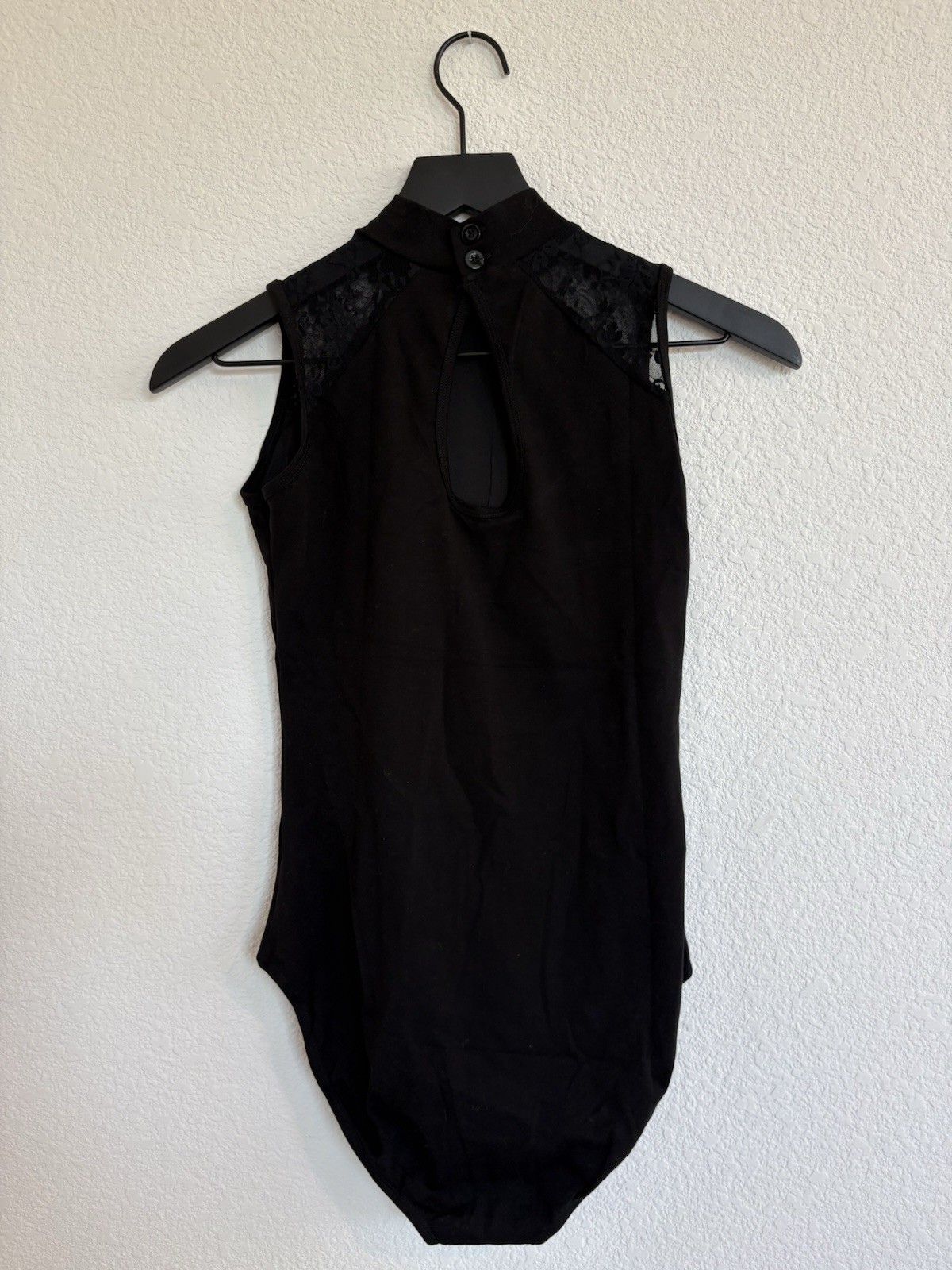 Women’s Black Solid Mock Neck Sleeveless Leotard Unitard Lace Shoulder Insets M