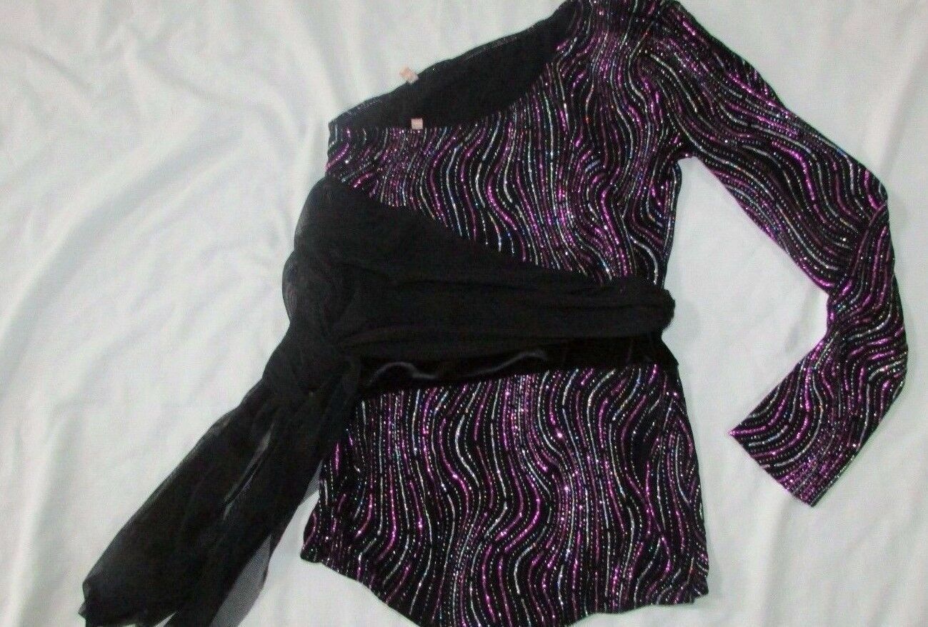 Women’s Medium dance skating leotard costume 1 long sleeve black pink glitter