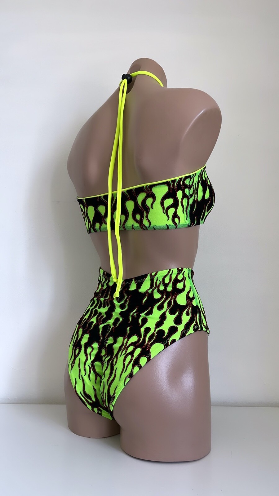 Schminke 🔥 Flames fire pole dance wear mesh UV neon halter crop top & bottoms