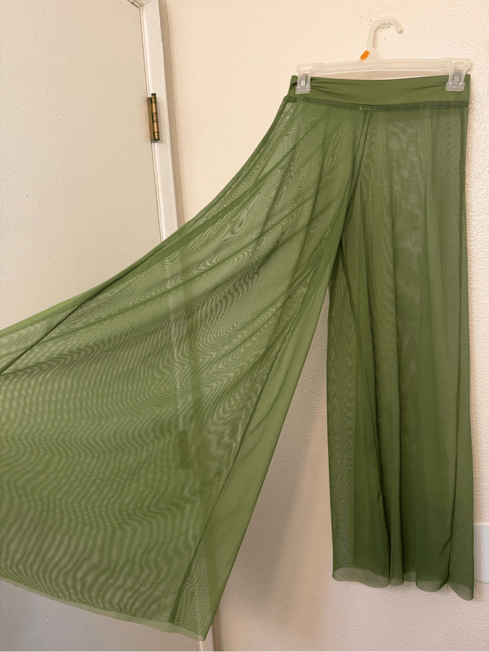 Kelle dance solo costume 2 piece set green mesh Cascades 5411 teen XSA adult