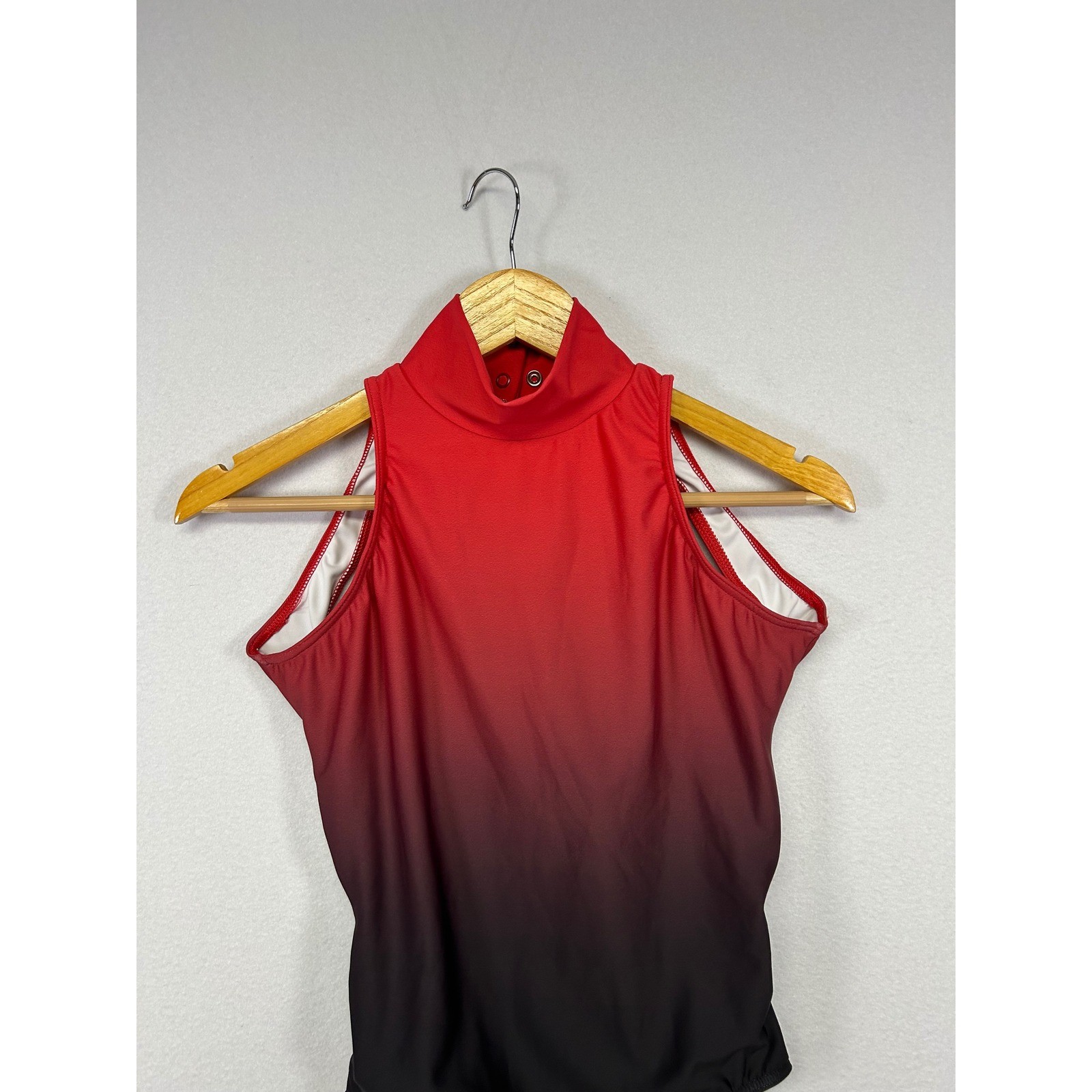 Dance Performance Balera Women SA Red Black Ombre Mock Neck Strappy Back Leotard