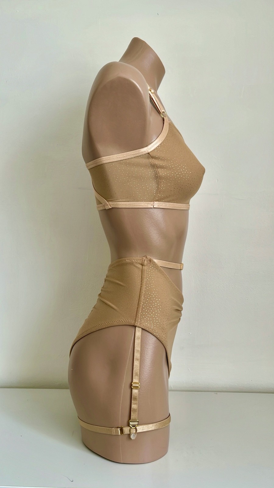 Schminke 👄 pole dance wear sheer nude gold mesh crop top & bottoms high waist