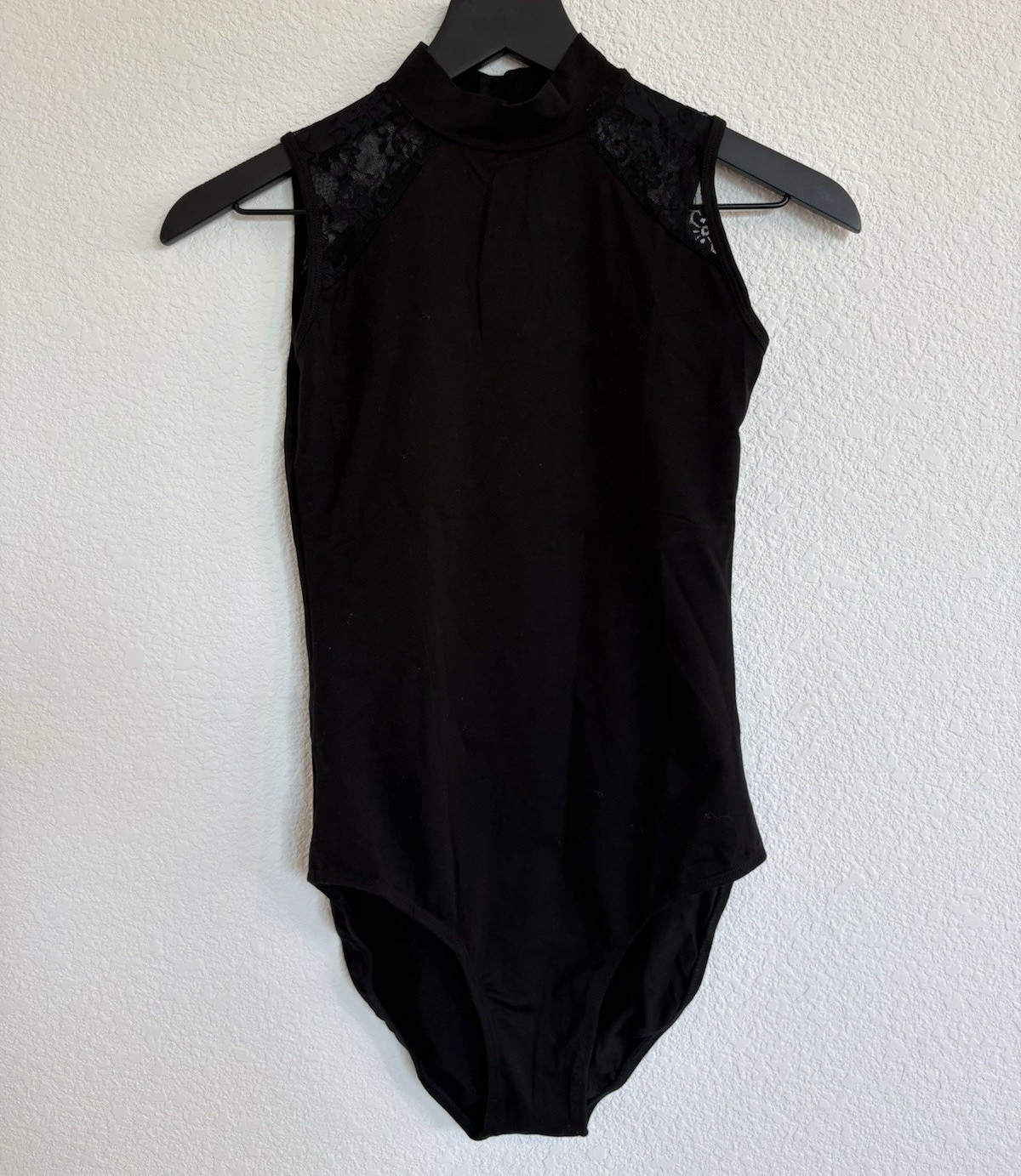Women’s Black Solid Mock Neck Sleeveless Leotard Unitard Lace Shoulder Insets M