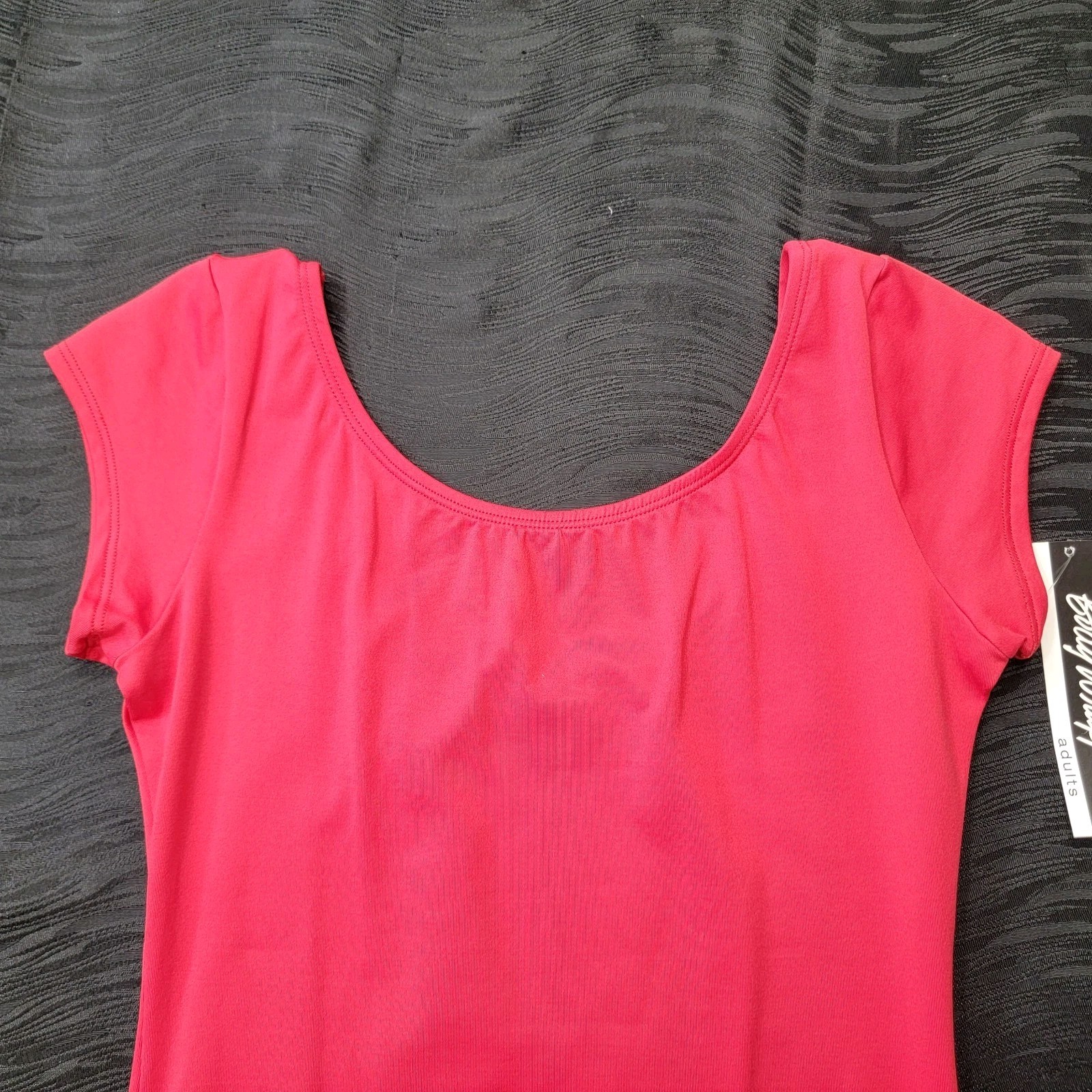 Body Wrappers Red ProWEAR Higher Neckline Cap sleeves Scoop Back Leotard SZ. XS
