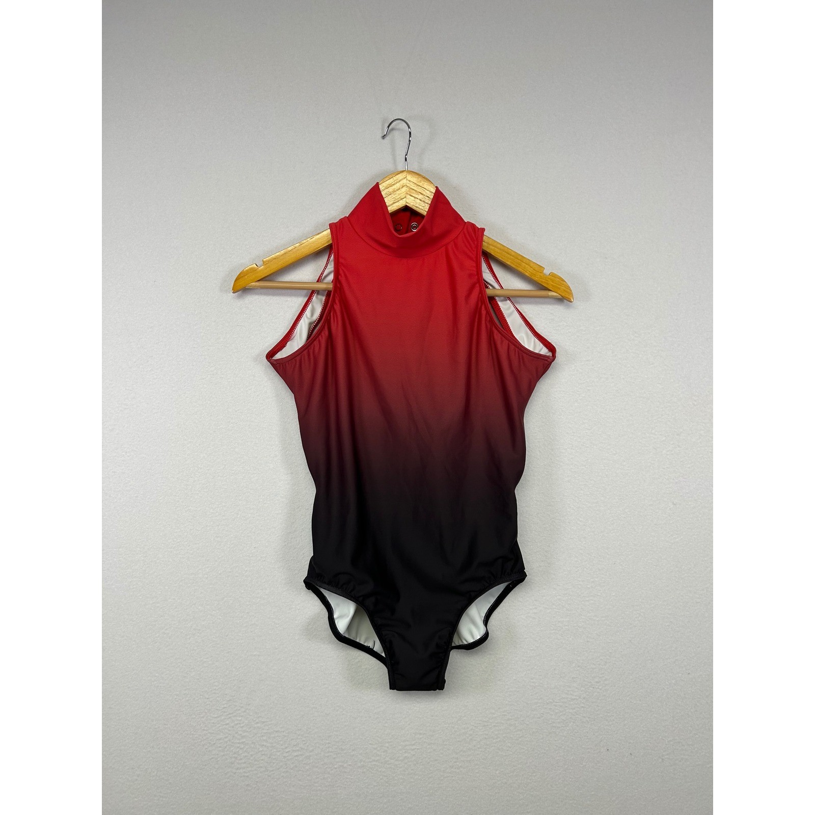 Dance Performance Balera Women SA Red Black Ombre Mock Neck Strappy Back Leotard