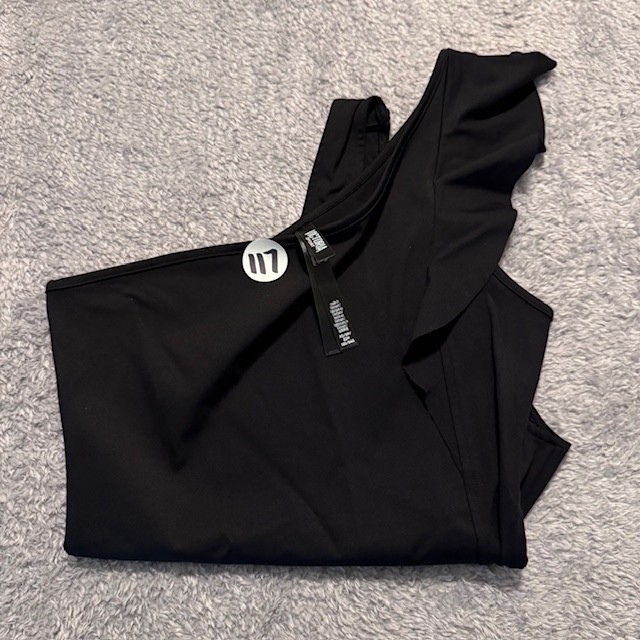Victorias Secret One Sleeve Leotard in Black Size XS