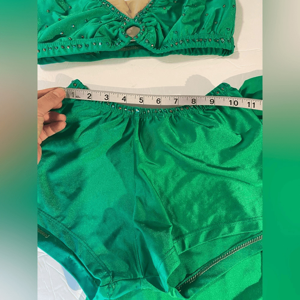 Pumpers solo Custom Kelly Green dance costume leotard 2 piece MA-Medium adult
