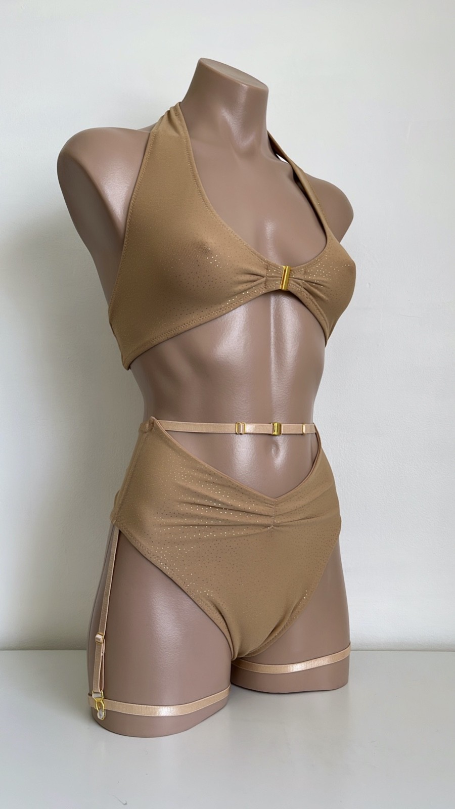 Schminke 👄 pole dance wear sheer nude gold mesh halter top & bottoms high waist