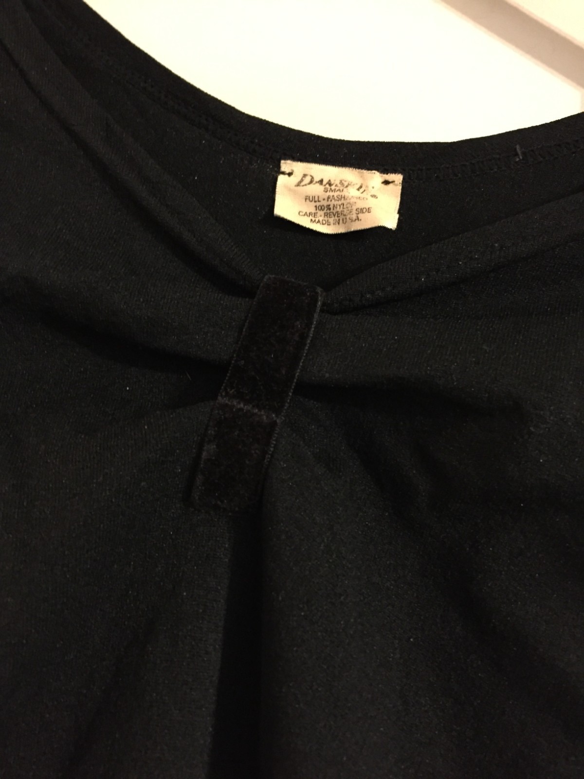 VTG 70s Danskin Long Sleeve Bodysuit Leotard – MADE IN USA – Size S
