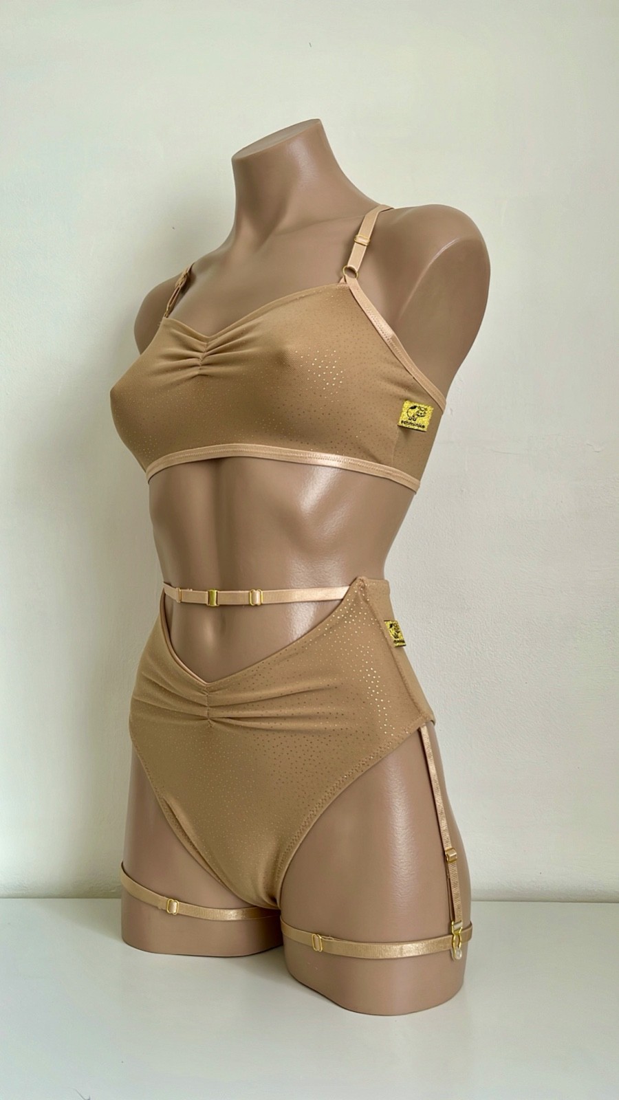Schminke 👄 pole dance wear sheer nude gold mesh crop top & bottoms high waist