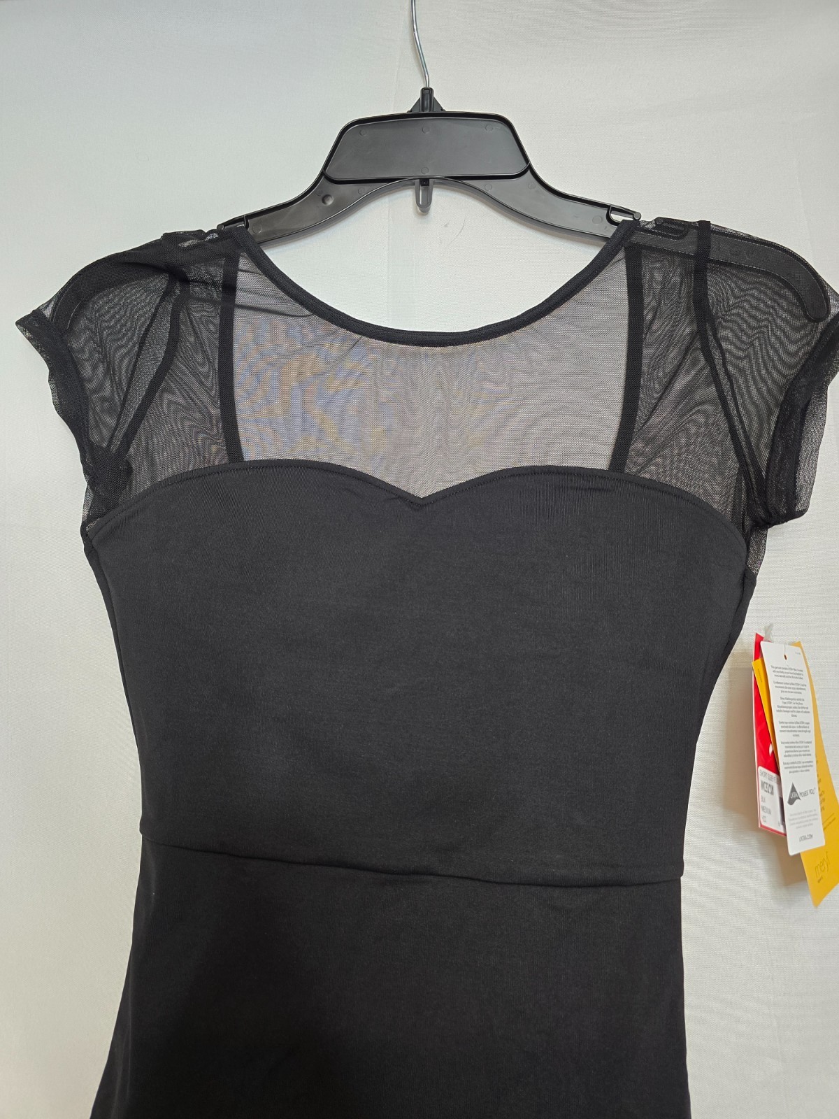 NWT Capezio Womens Black Meryl Mesh Yoke Short Sleeve Ballet Leotard Size M