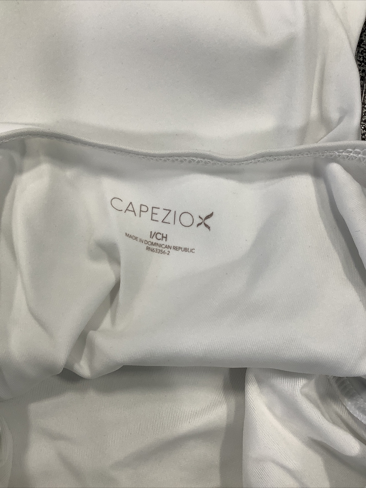 Capezio Long Sleeve Leotard White size 1/CH
