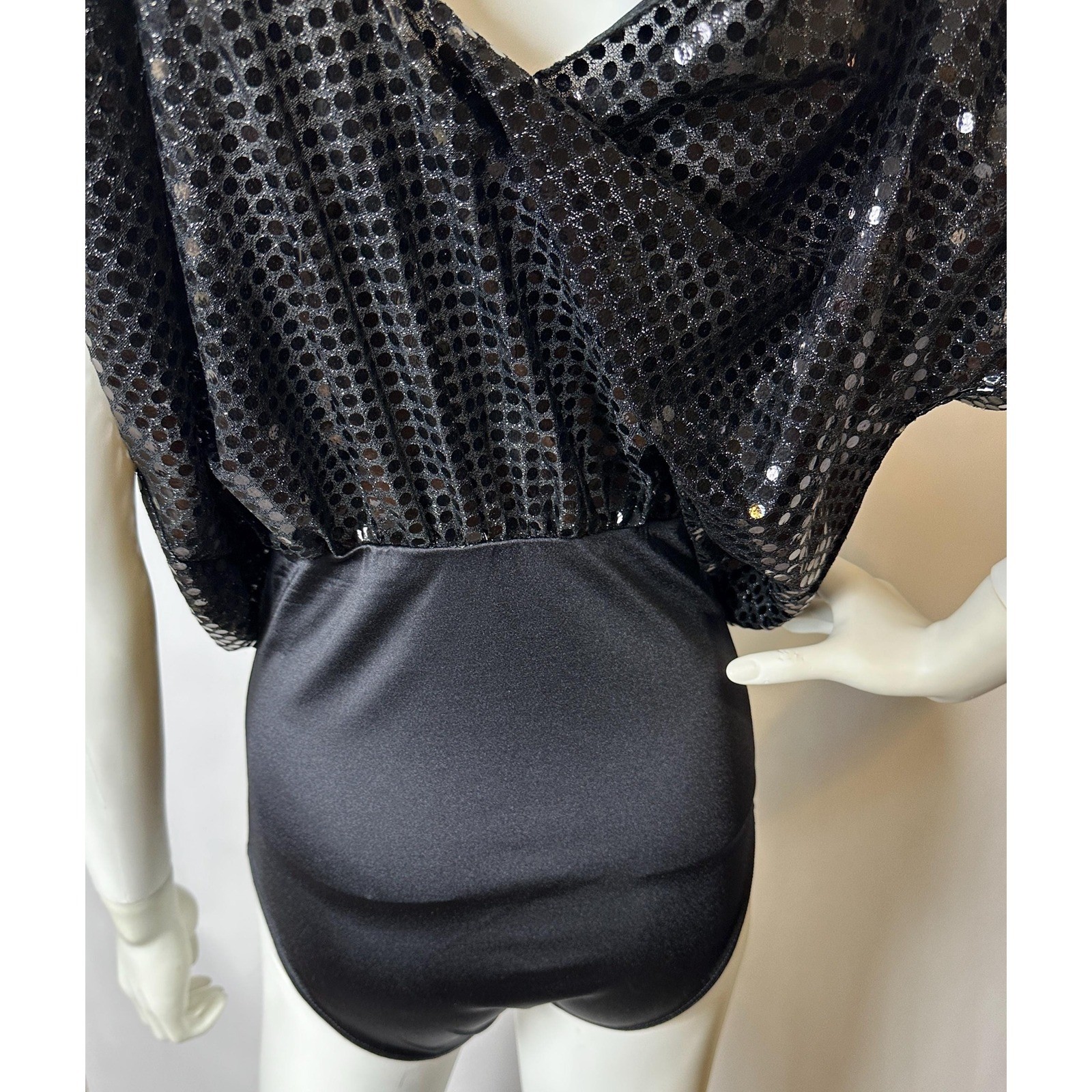 Vintage 80s women’s Dance costume leotard bodysuit Silver Black Squares XL