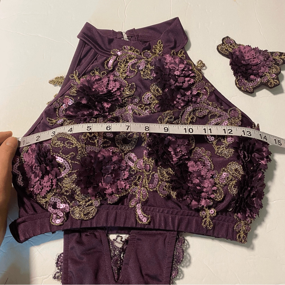 Glamour solo dance costume custom purple lace embroidered MA-Medium adult