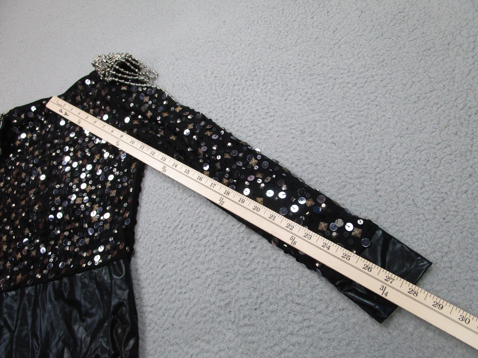 Glamour Costumes Bodysuit Womens L Black Sequin Spiked Studded Shoulder Dance