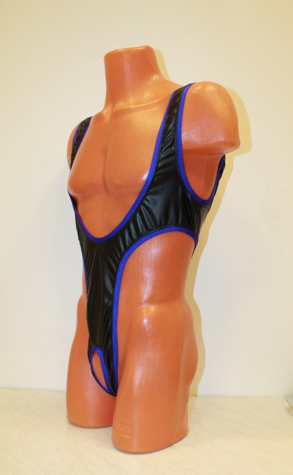 Men Thong Leotard 153-50 Hole Crotch Spandex Leather-like and Edging Size XL