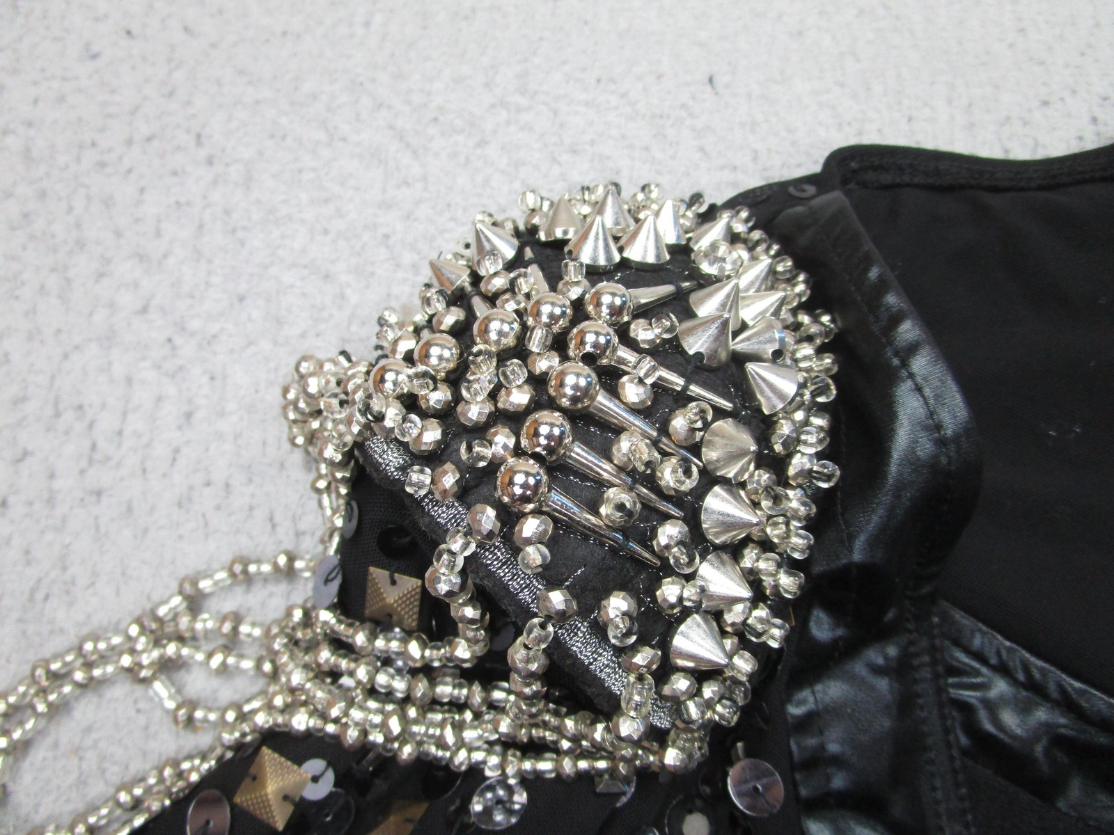 Glamour Costumes Bodysuit Womens L Black Sequin Spiked Studded Shoulder Dance