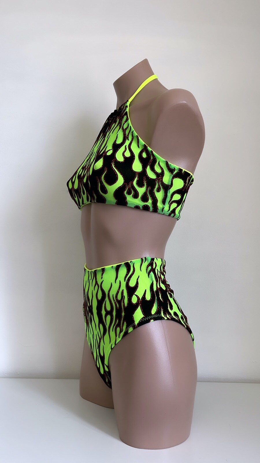 Schminke 🔥 Flames fire pole dance wear mesh UV neon halter crop top & bottoms