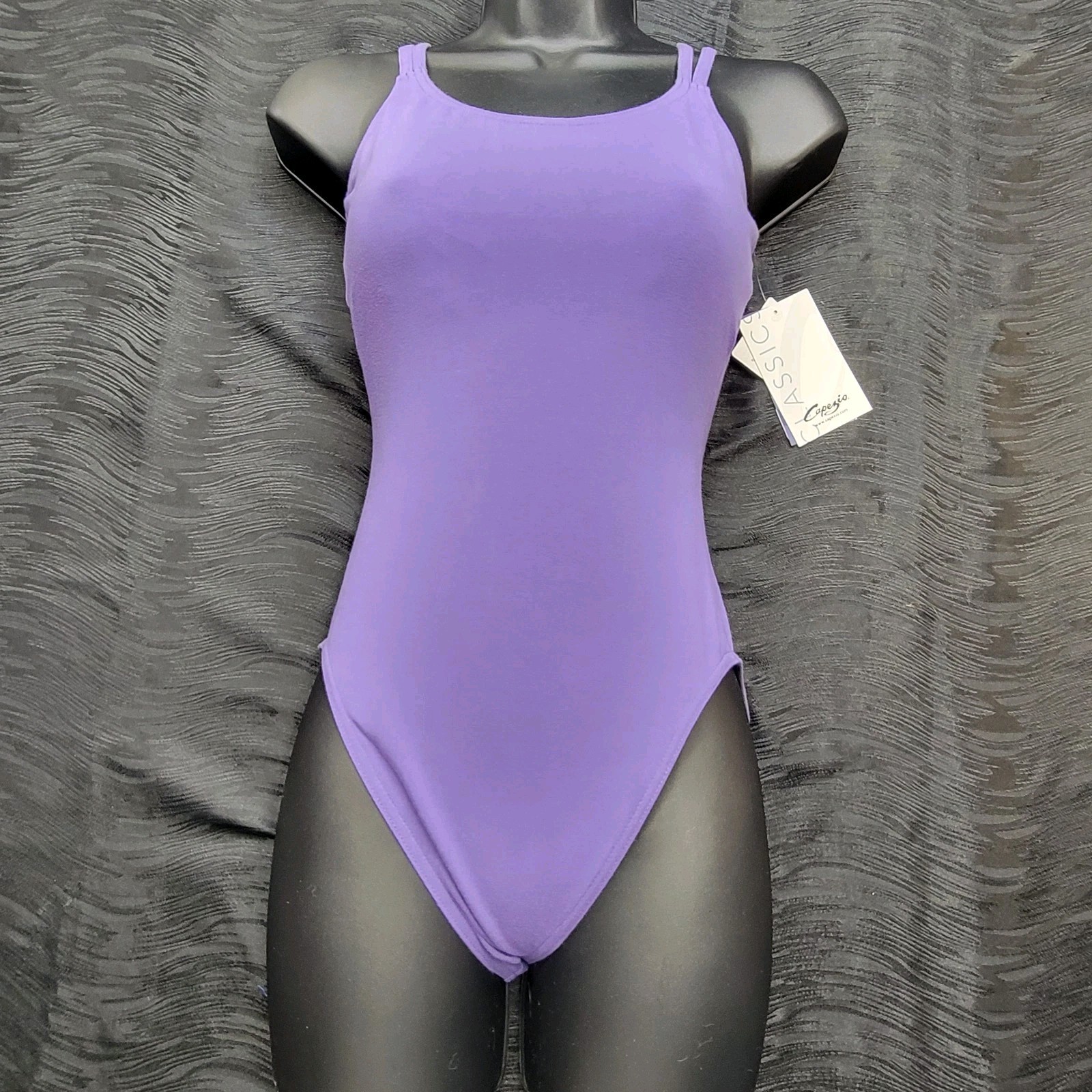 Capezio Purple Double Strap Camisole Leotard Scoop Neck Criss-cross Back SZ. M