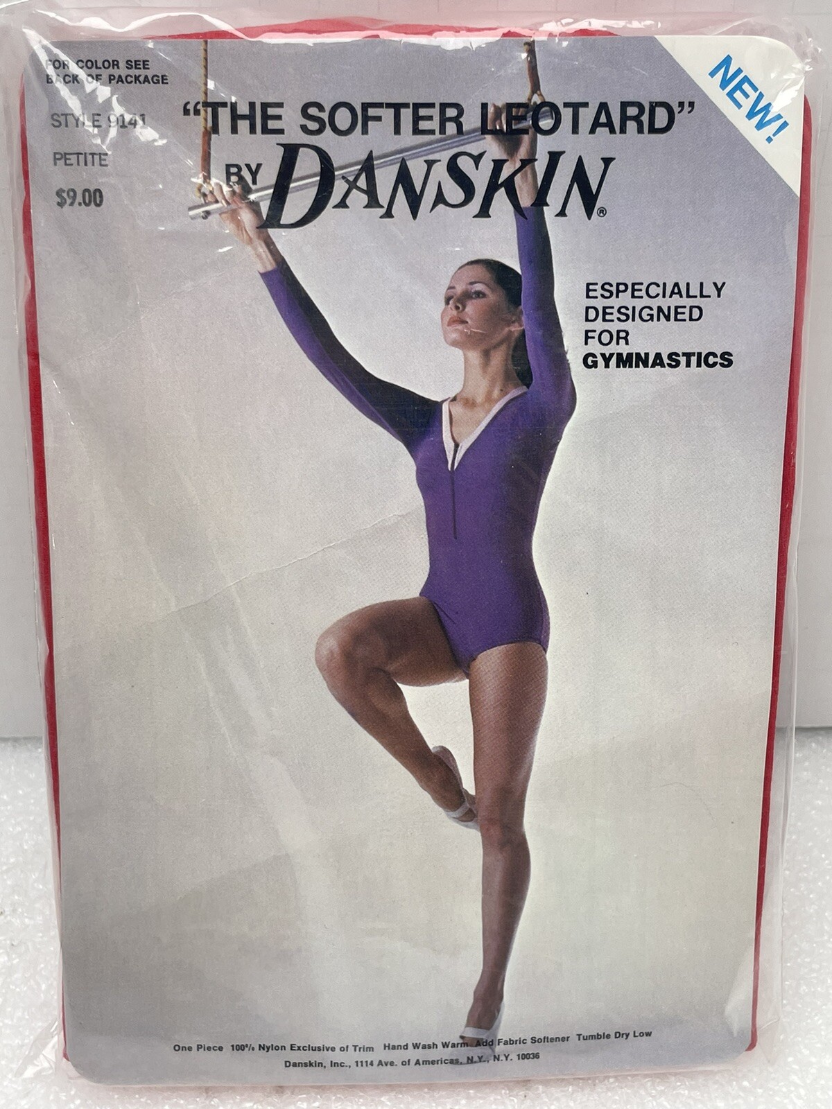VINTAGE 1980’s DANSKIN LEOTARD WOMENS PETITE RED WHITE NYLON GYMNASTICS NOS 9141