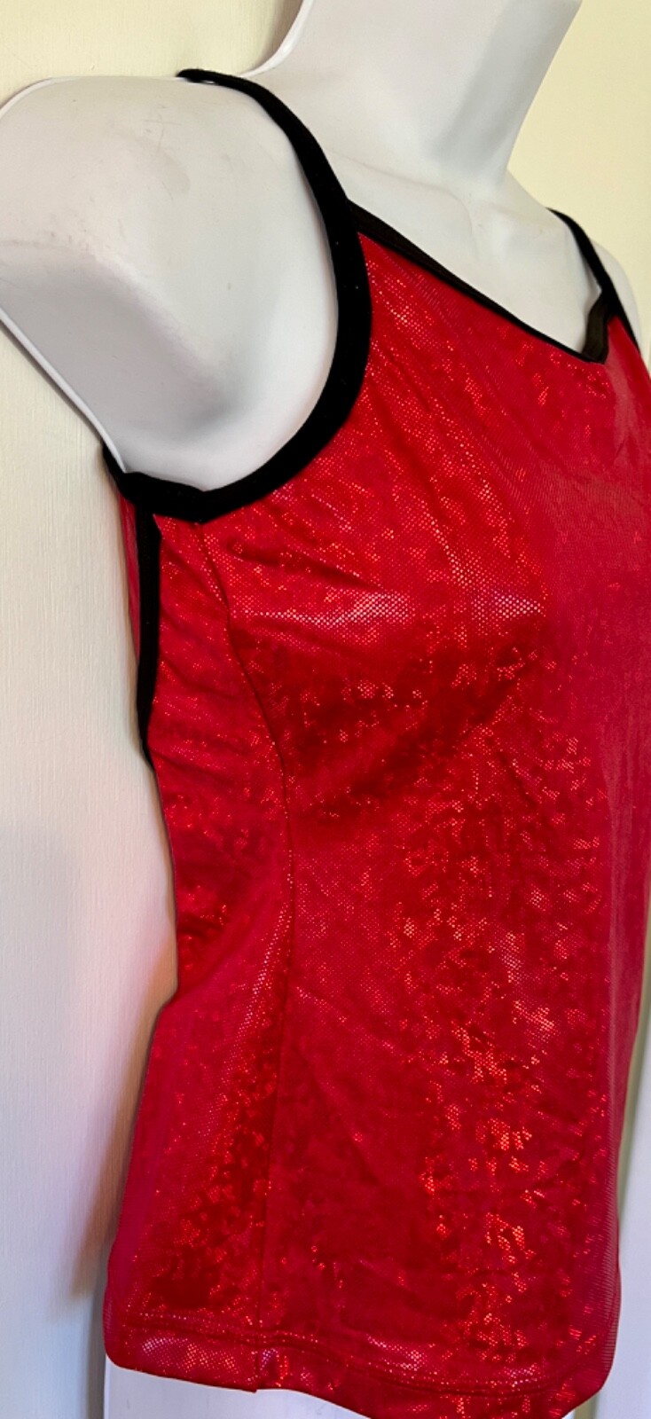 GK DANCE CHEER ADULT SMALL RED FOIL MESH BLACK TRIM RACERBACK TANK TOP Sz AS NWT
