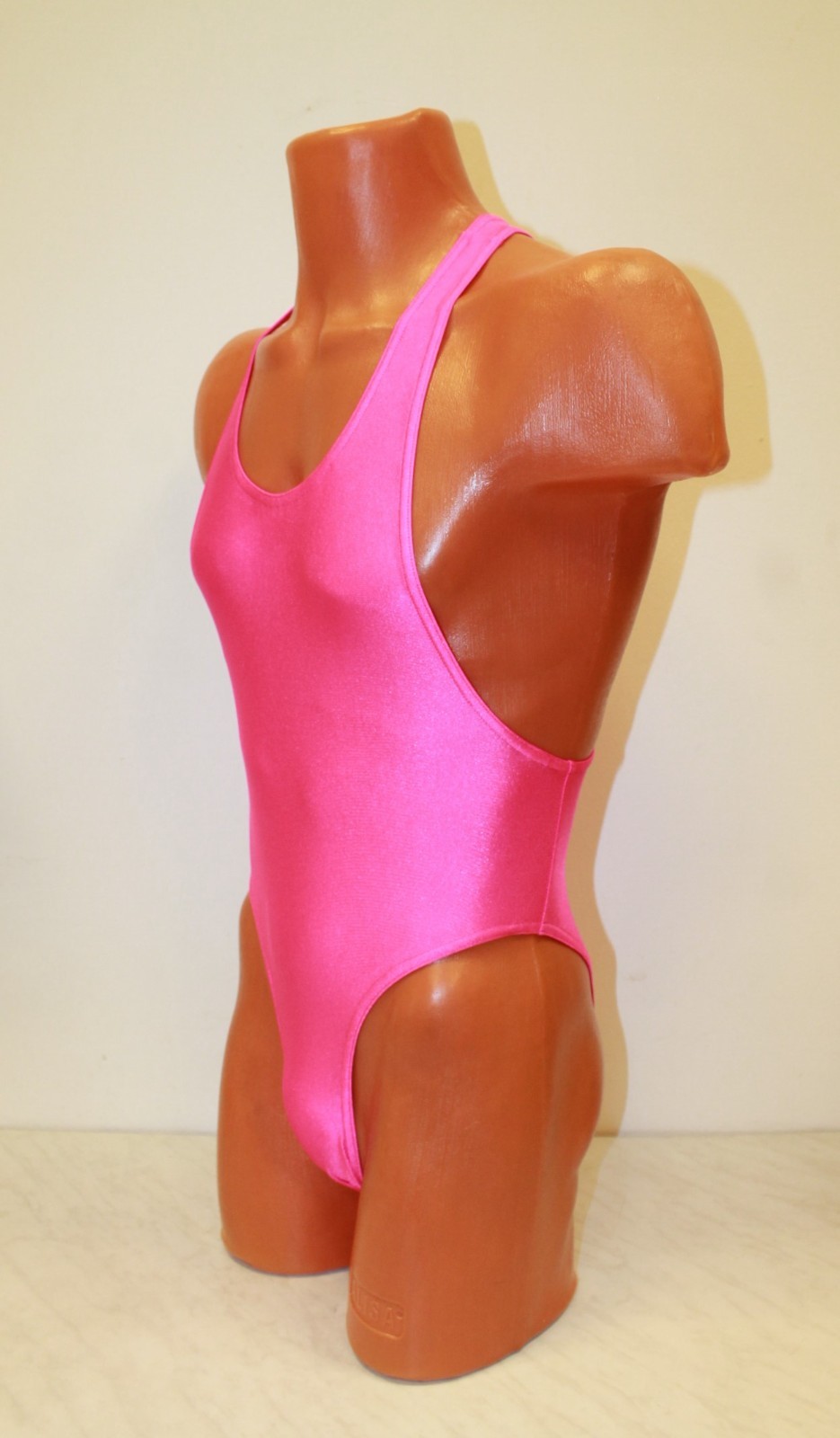 Men Leotard 152-05 Racerback Bottom Half Closed Hot Pink Spandex Size L