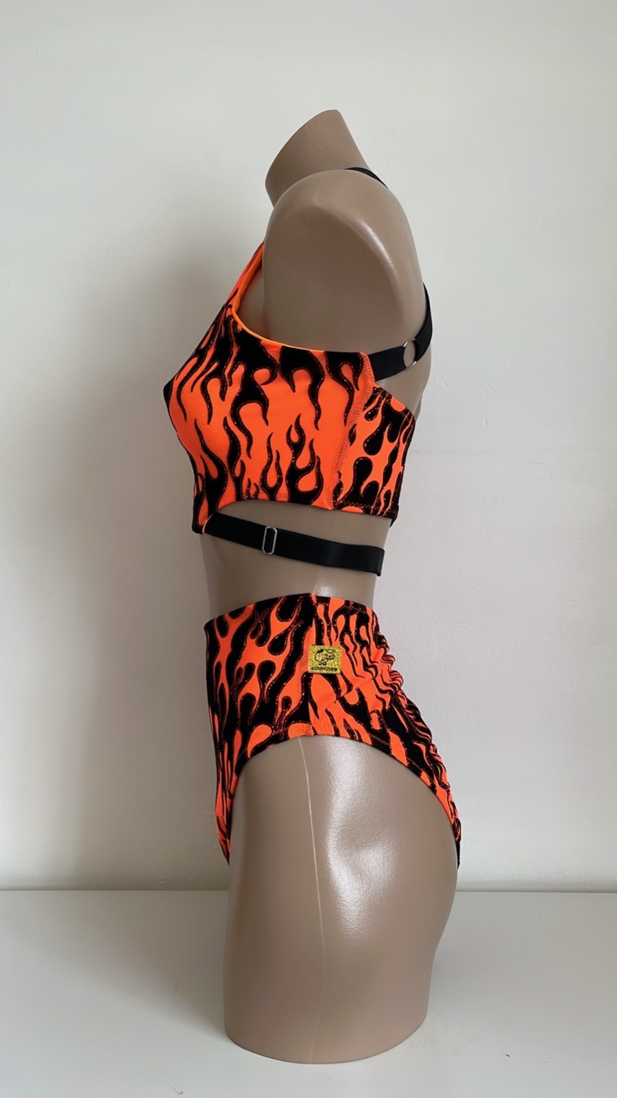 Schminke 🔥 Flames fire pole dance wear mesh UV neon halter crop top & bottoms