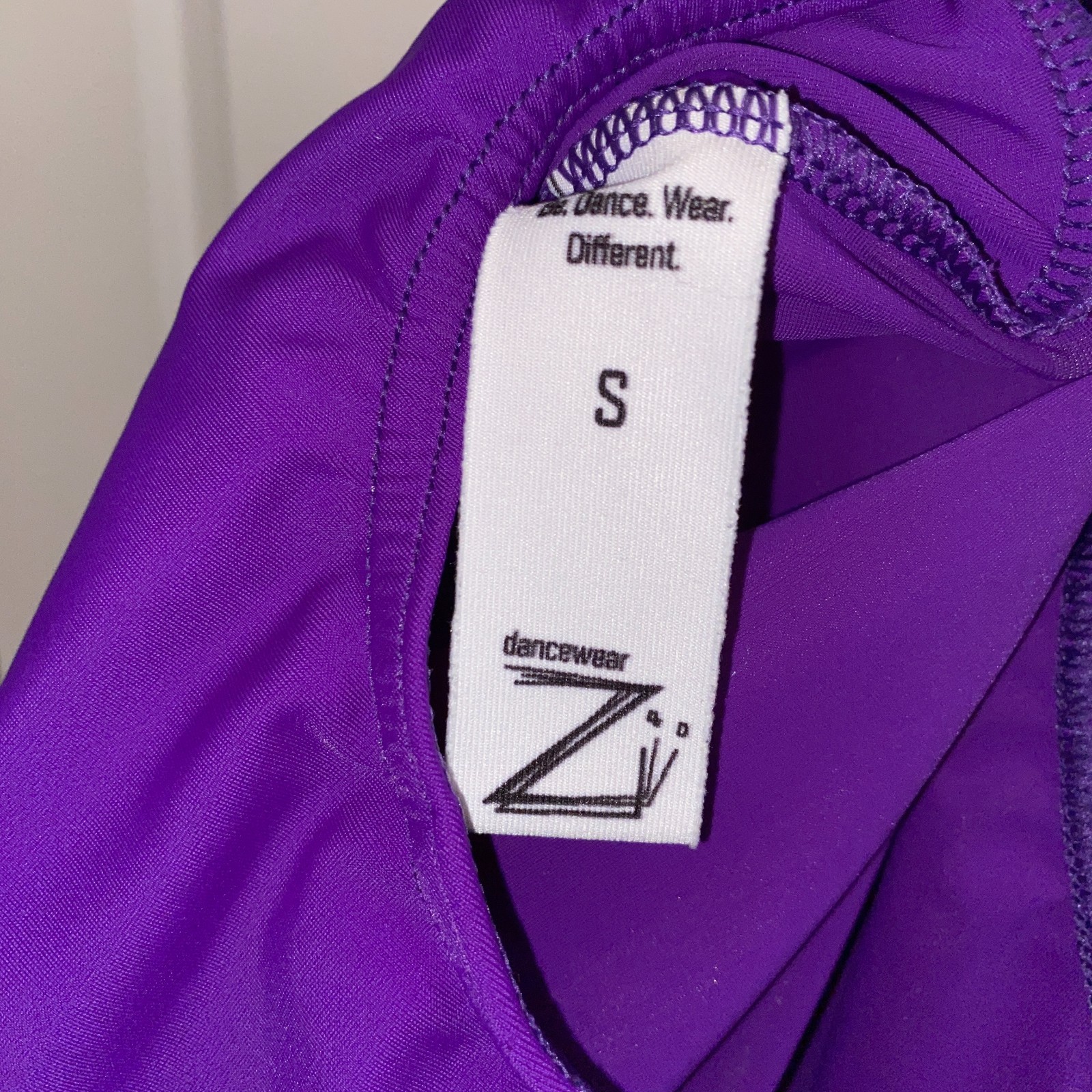 Zidans 3/4 Sleeve Ballet/Gymnastics Leotard/Swimsuit | Size S | Purple / Violet