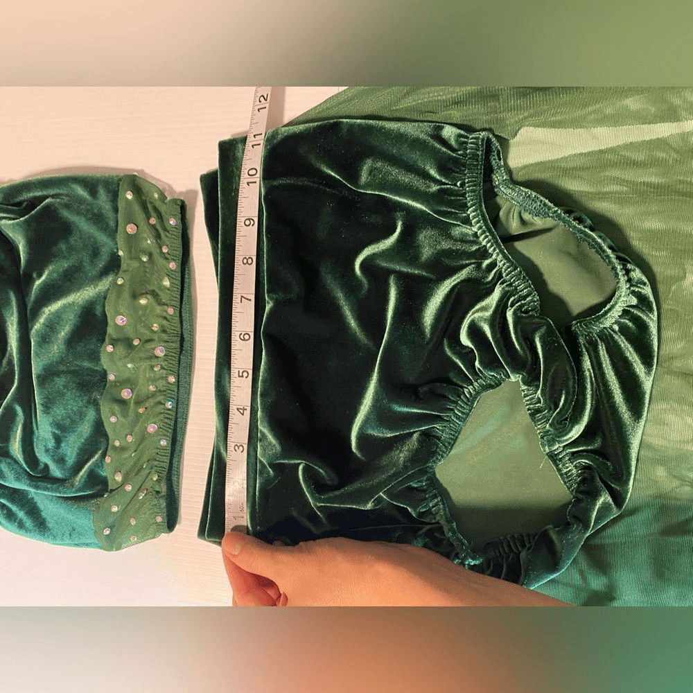 Kelle dance solo costume 3 piece set green velvet THE ALCHEMY 7111 4328 SA adult