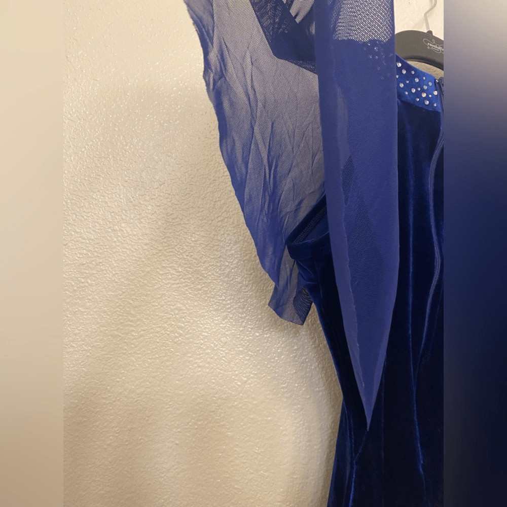 Blue Velvet solo Dance Costume modest custom rhinestoned SA-Small adult