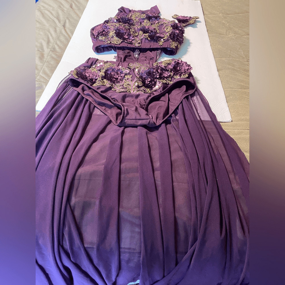 Glamour solo dance costume custom purple lace embroidered MA-Medium adult