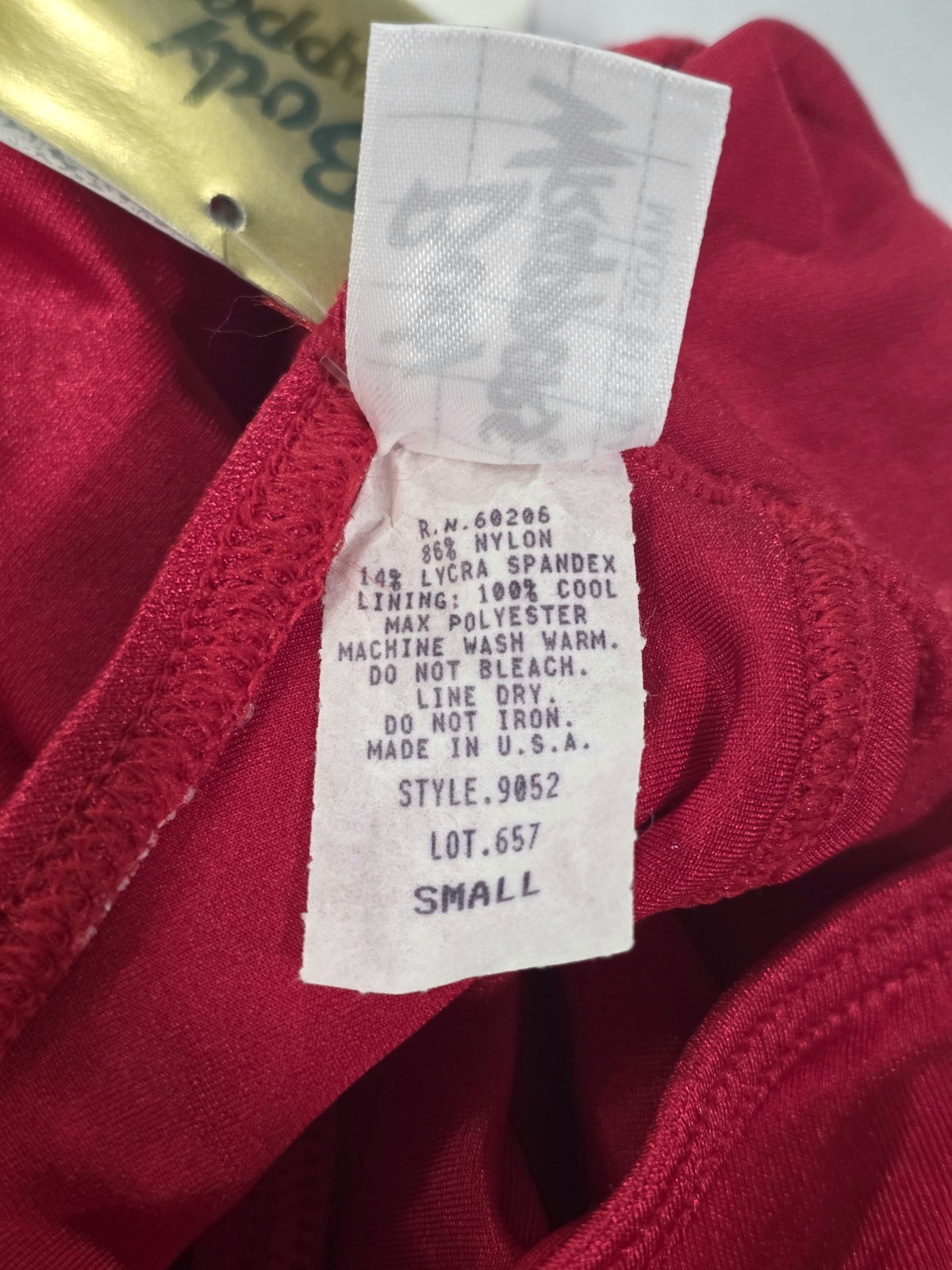 Body Wrappers VTG Open Back High Neck Keyhole Vented Leotard Red Size AS