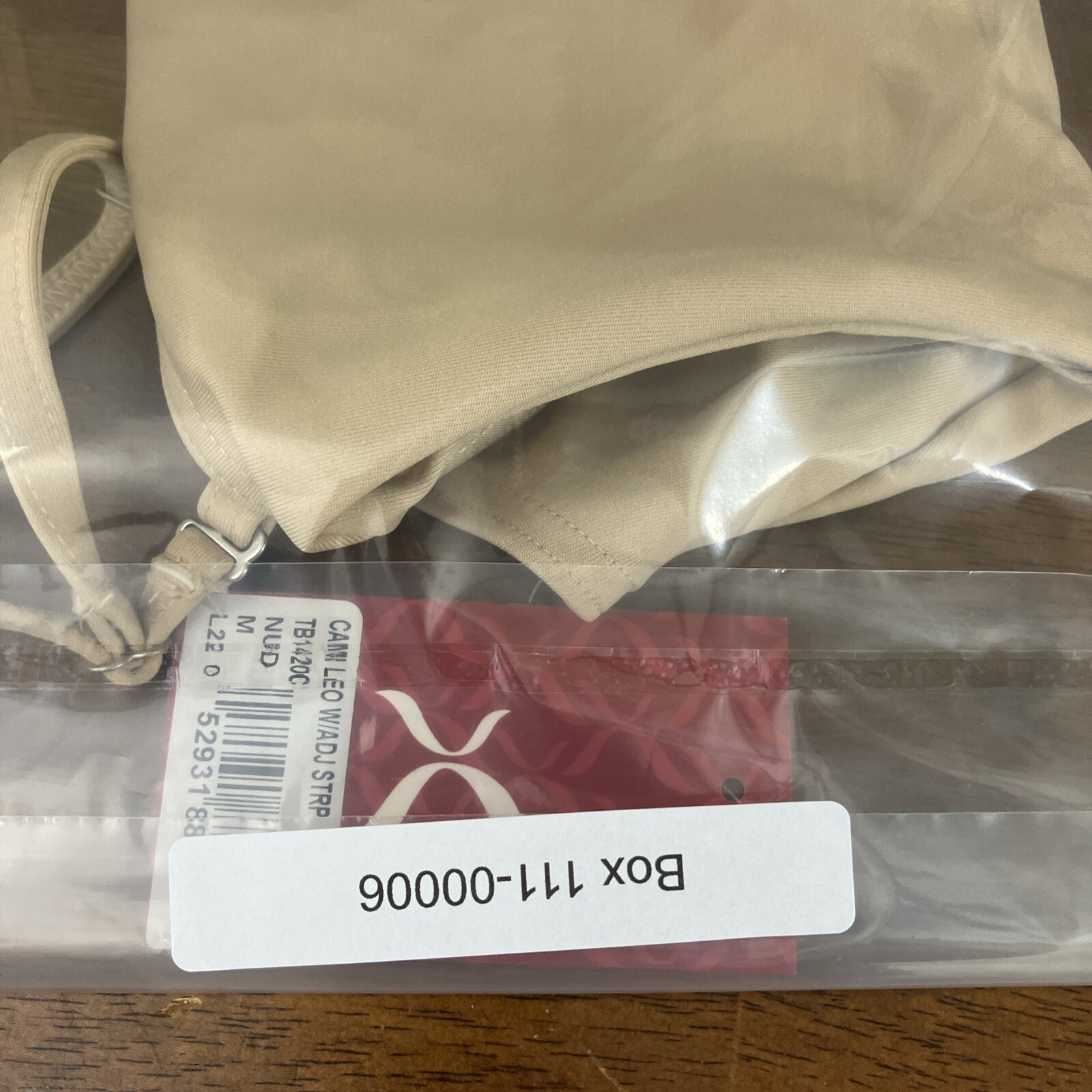 CAPEZIO CAMI LEO WITH ADJUSTABLE STRAP NUDE SIZE MEDIUM NWT