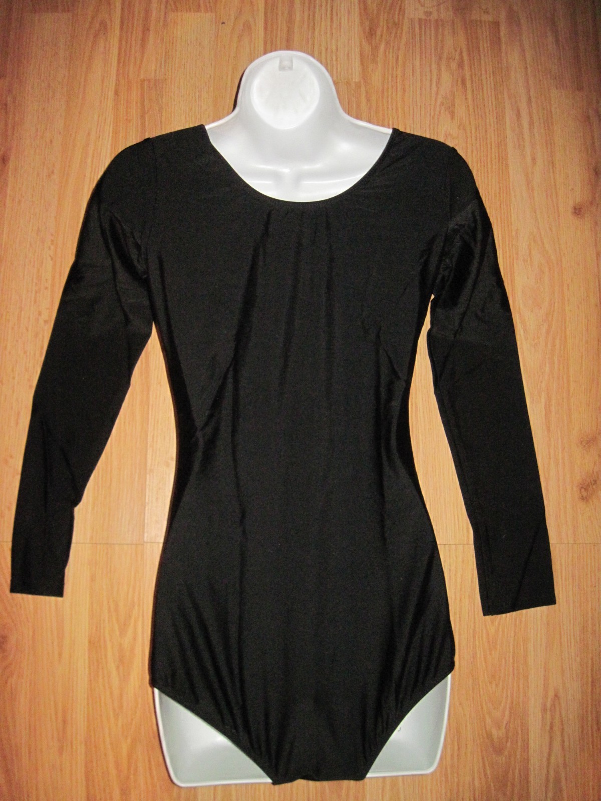 Plus Size Shiny Black Shelf Lined Spandex Long Sleeve Scoop Leotard Size XL NWT