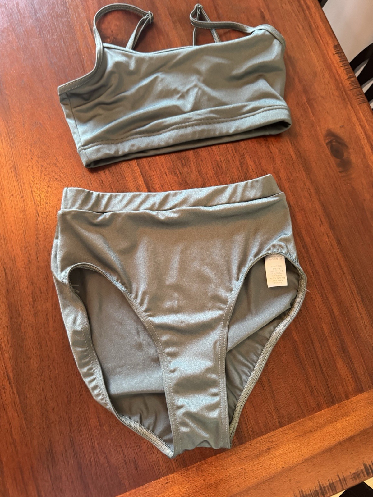 Weissman Women’s Green Solid Long Sleeve Mock Neck Mesh Leotard Briefs Set